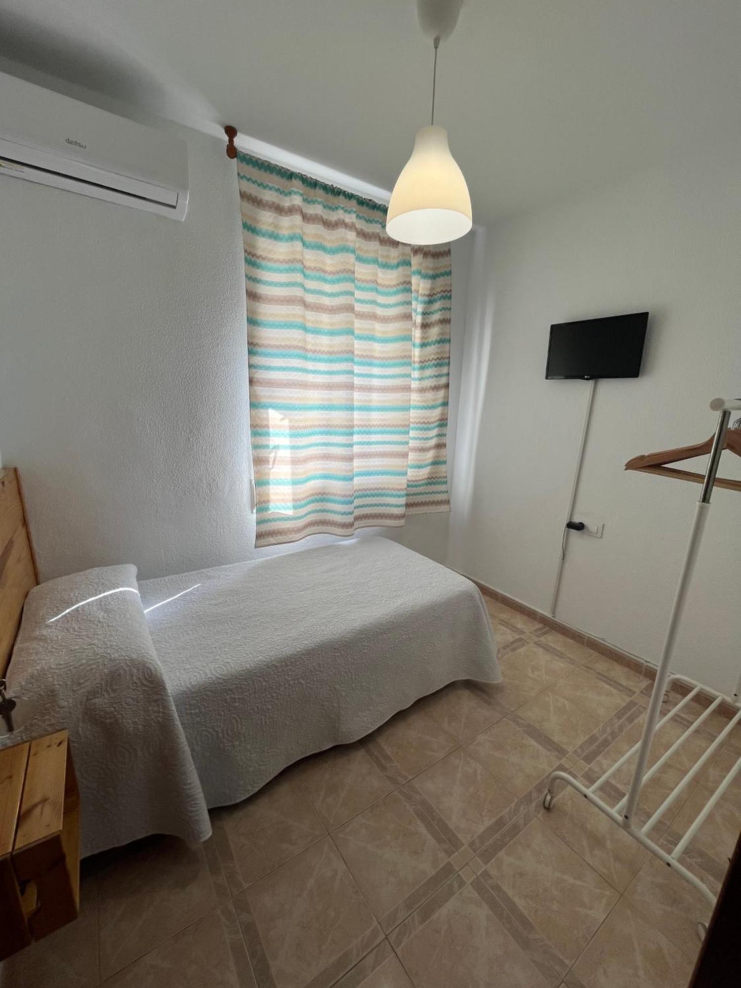 Hostal Barbate Buitenkant foto